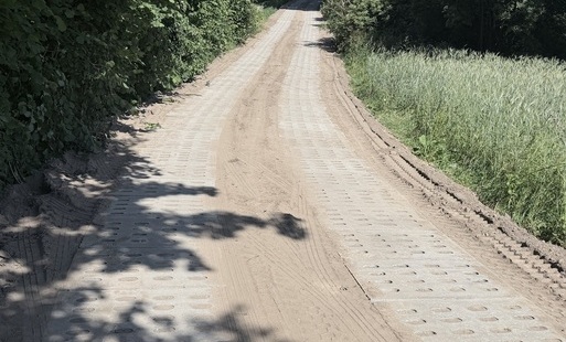 zdjęcie nawierzchni wykonanej drogi